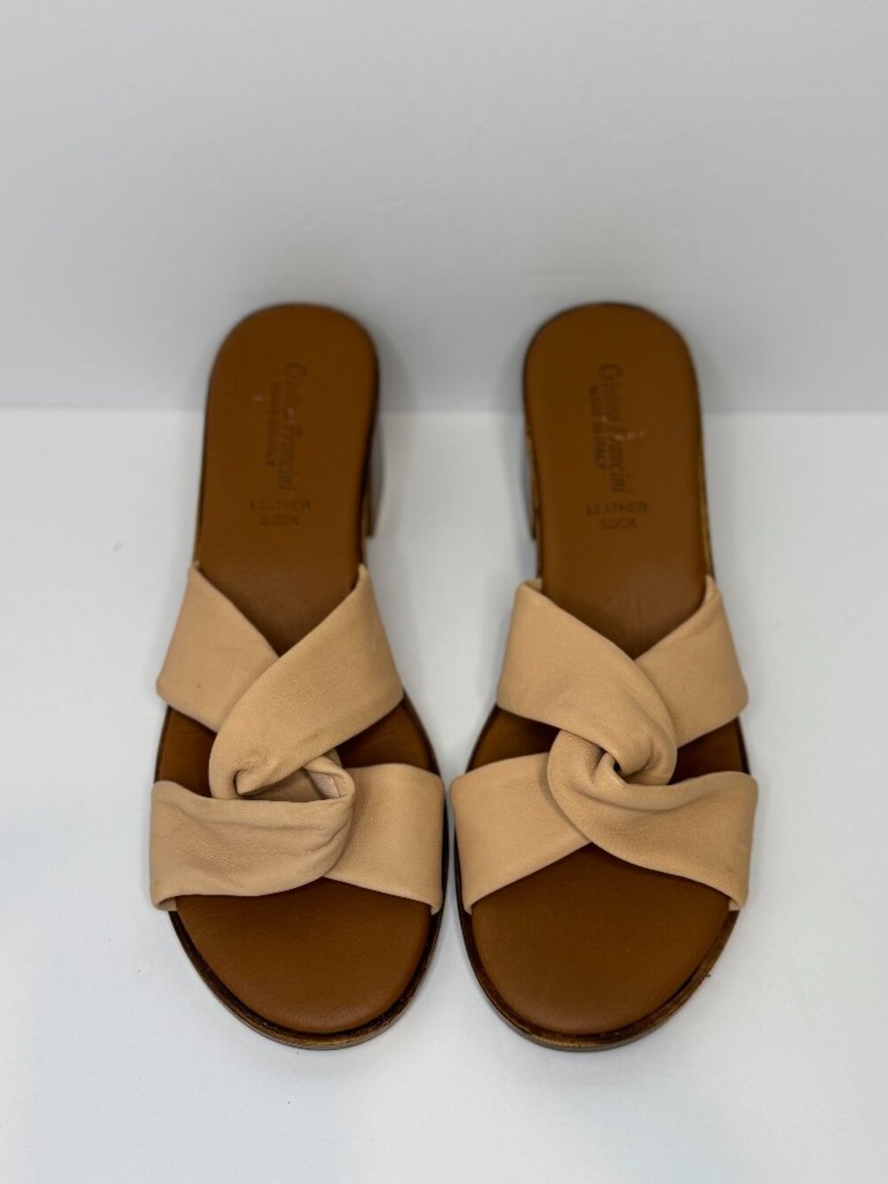 Cristina Francini Beige Leather Knot Slide Sandals Block Heel Italy Size 9.5/40